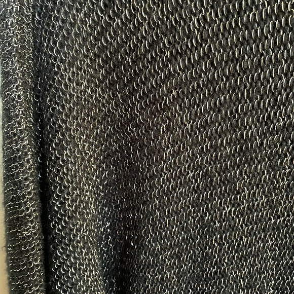 EUC Jennifer Lopez Sweater - Picture 3 of 3